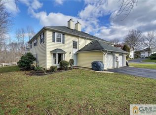 2103 Buckingham Cir #97, Middletown, NJ 07748