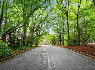 10 Fountain Manor Dr UNIT B, Greensboro, NC 27405