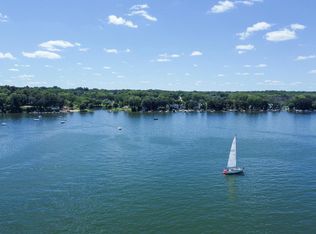 2141 Middleton Beach Rd, Middleton, WI 53562