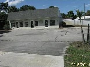 1st image of 816 9th St SW