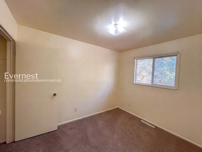 1456 Bonita Dr — Photo 11