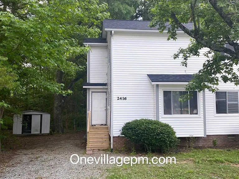 2416 Moran St — Photo 13