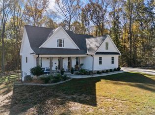 11 Bradley Rd, Talking Rock, GA 30175