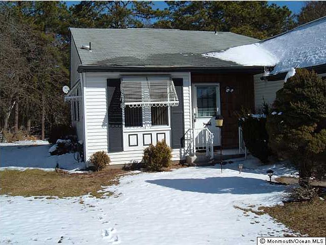 1st image of 27 Milford Avenue