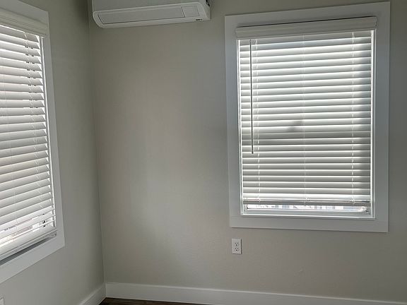 5th image of 2623 V St