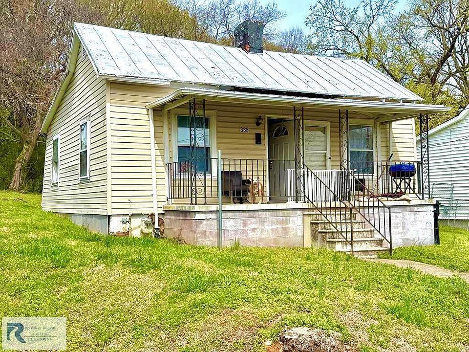 1st image of 338 Juless St