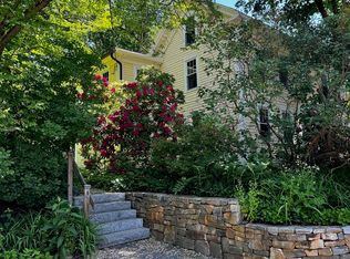 965 Bay Rd, South Hamilton, MA 01982