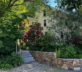 965 Bay Rd, South Hamilton, MA, 01982