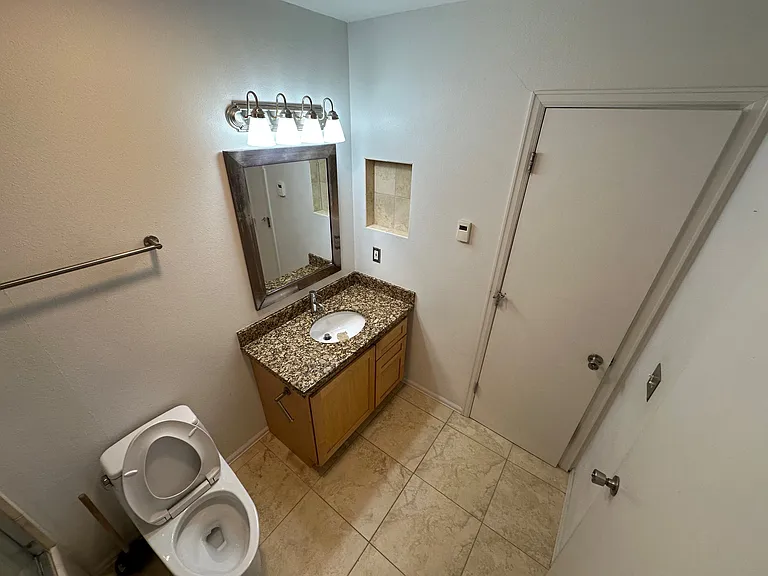 4 Southface Dr #4 — Photo 13