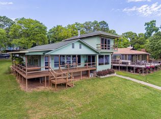 4462 Lakeshore Dr, Kingston, OK 73439