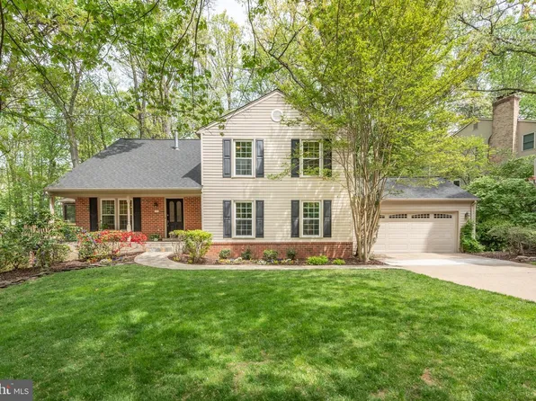1626 Montmorency Dr, Vienna, VA 22182