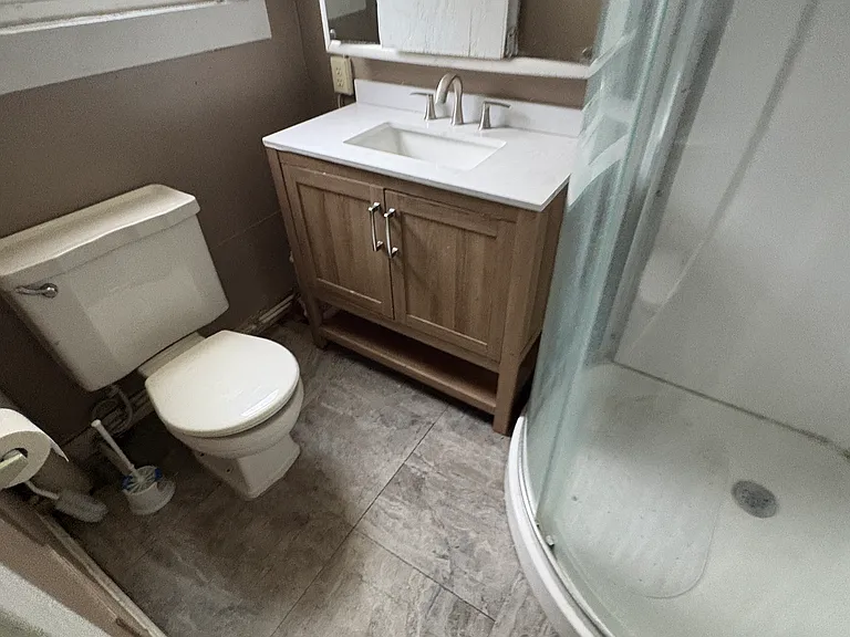 1751 W Morris St — Photo 11