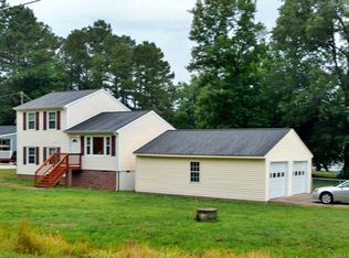 1930 Chemin Rd, South Prince George, VA 23805
