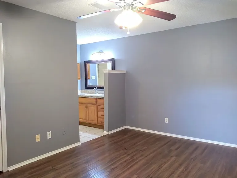 5322 Medical Dr #C-105 — Photo 10