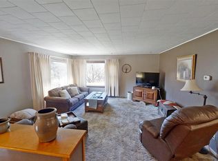 E4736a Timmons, La Valle, WI 53941