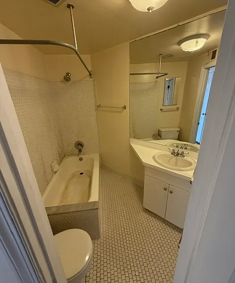2019 Kalorama Rd NW #7 — Photo 12