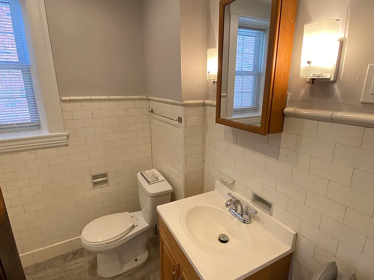 7 Harvard St — Photo 13