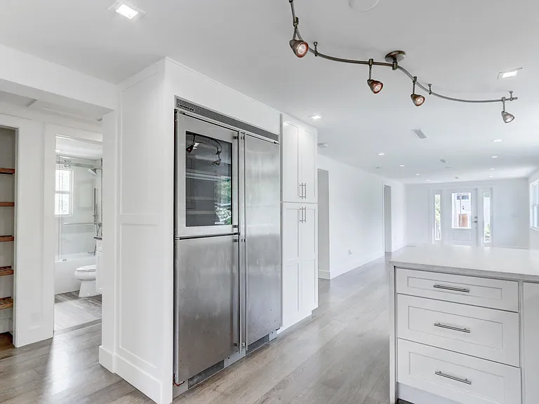 833 Ardmore Rd — Photo 24