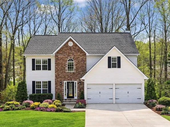 6705 N Glen Dr, Cumming, GA 30028