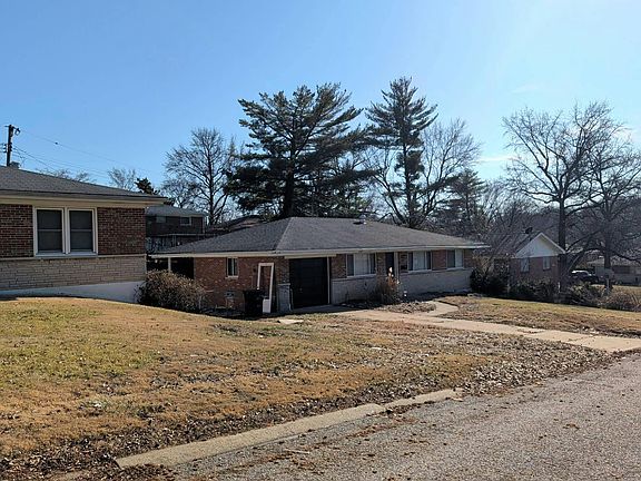 3rd image of 8786 Darnell Pl