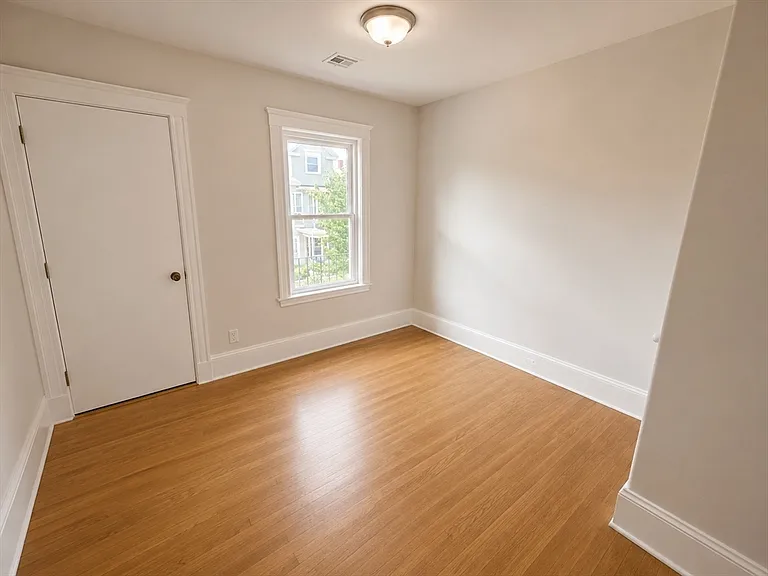 9 Bradford Ave #2 — Photo 4
