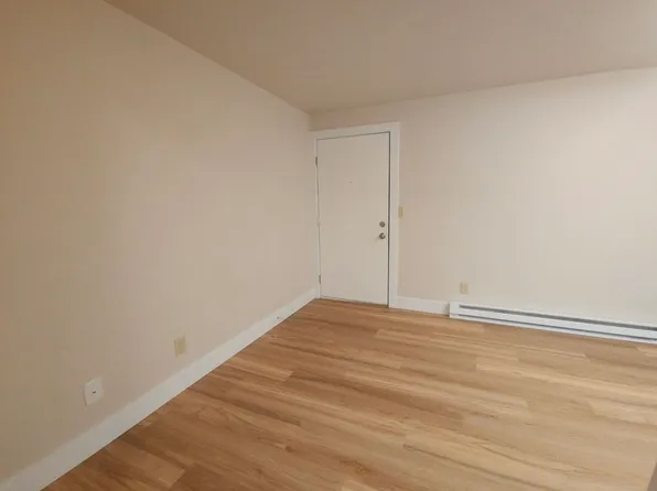(undisclosed Address), Bellevue, WA 98007