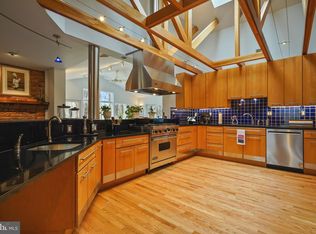 20701 Sabbath Ct, Gaithersburg, MD 20882