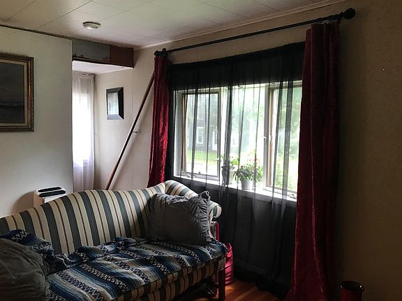4th image of 1 Orchard St