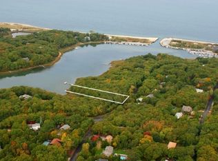 124 Waterhole Rd, East Hampton, NY 11937