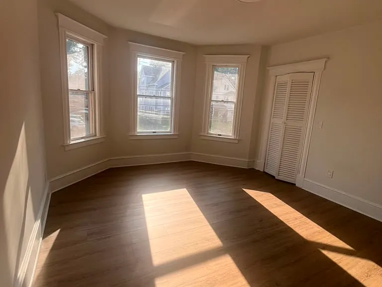 190 Park Rd #2 — Photo 10