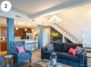 530 Miller Dr UNIT 305, Grand Haven, MI 49417