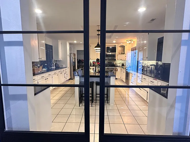 7 Stratton Ln — Photo 34