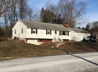 28 Milo Dr, Branford, CT 06405