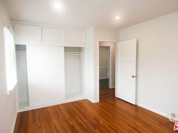 6263 S La Tijera Blvd #6263, Los Angeles, CA 90056