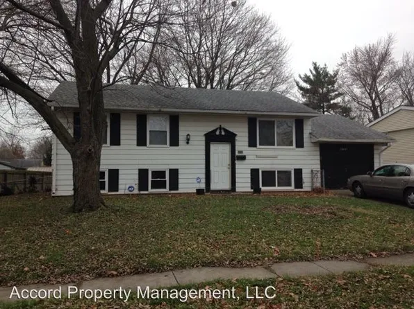 3712 Ashway Dr, Indianapolis, IN 46224