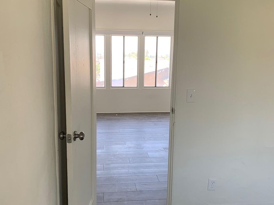 1st image of 3935 Percy St #3935