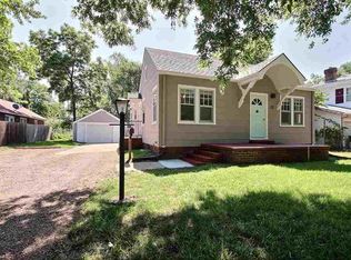 1910 S Hillside Ave, Wichita, KS 67218