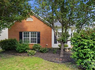 1912 Beckwith Ln, Waxhaw, NC 28173
