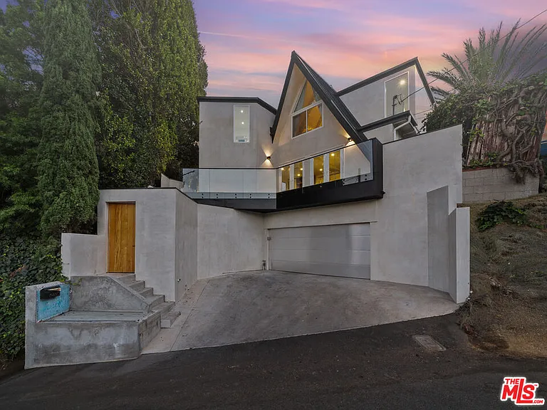 8460 Cole Crest Dr — Photo 38