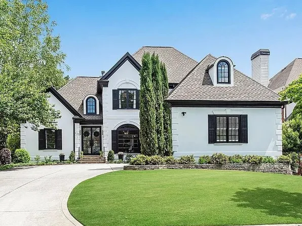 220 Windsor Gate Cv, Sandy Springs, GA 30342
