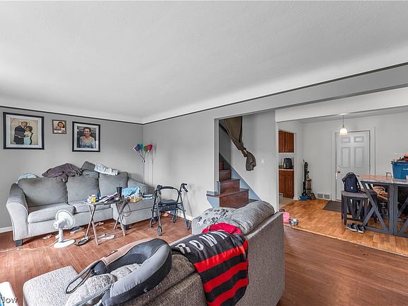 4th image of 30015 Warren Rd