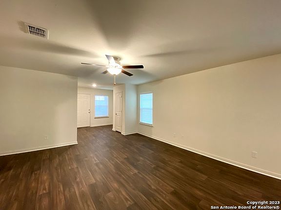 5th image of 3969 Northaven Trl