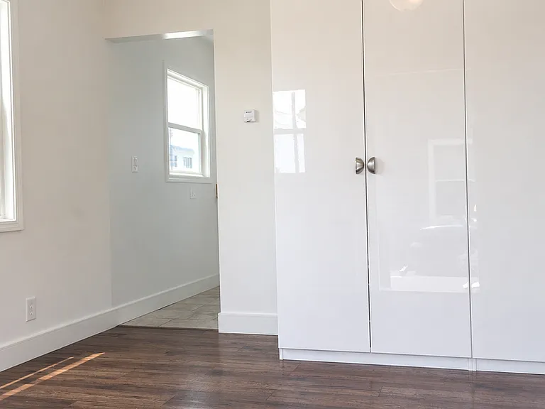 154olive — Photo 4