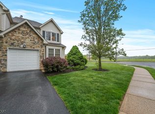 55 Bateman Way, Hillsborough, NJ 08844