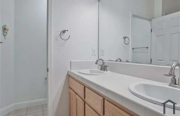 7763 Robinette Rd — Photo 5