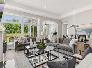 87 Spring Farm Rd, North Oaks, MN 55127