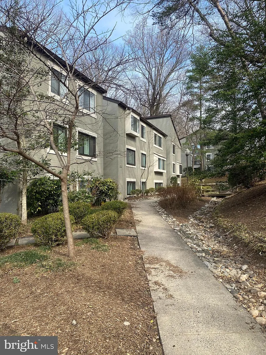 Building Photo - 11723 Karbon Hill Ct #T3