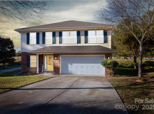 2707 Ireton Pl, Kannapolis, NC 28083