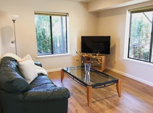 16 Shamrock Ct, Millbrae, CA 94030