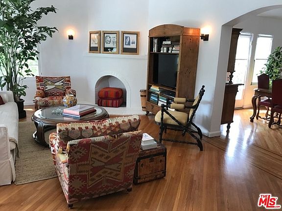 4th image of 1111 Stearns Dr